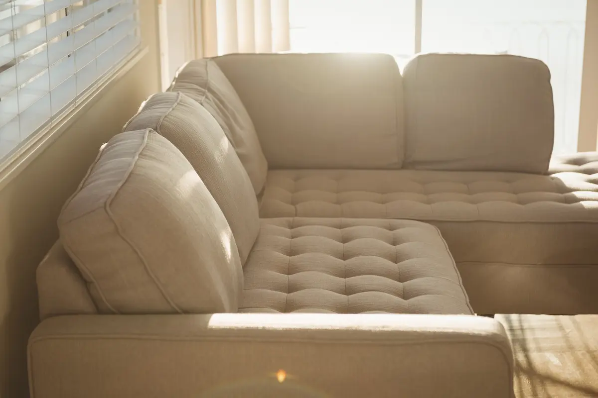 sofa-beige-en-l sofás en L